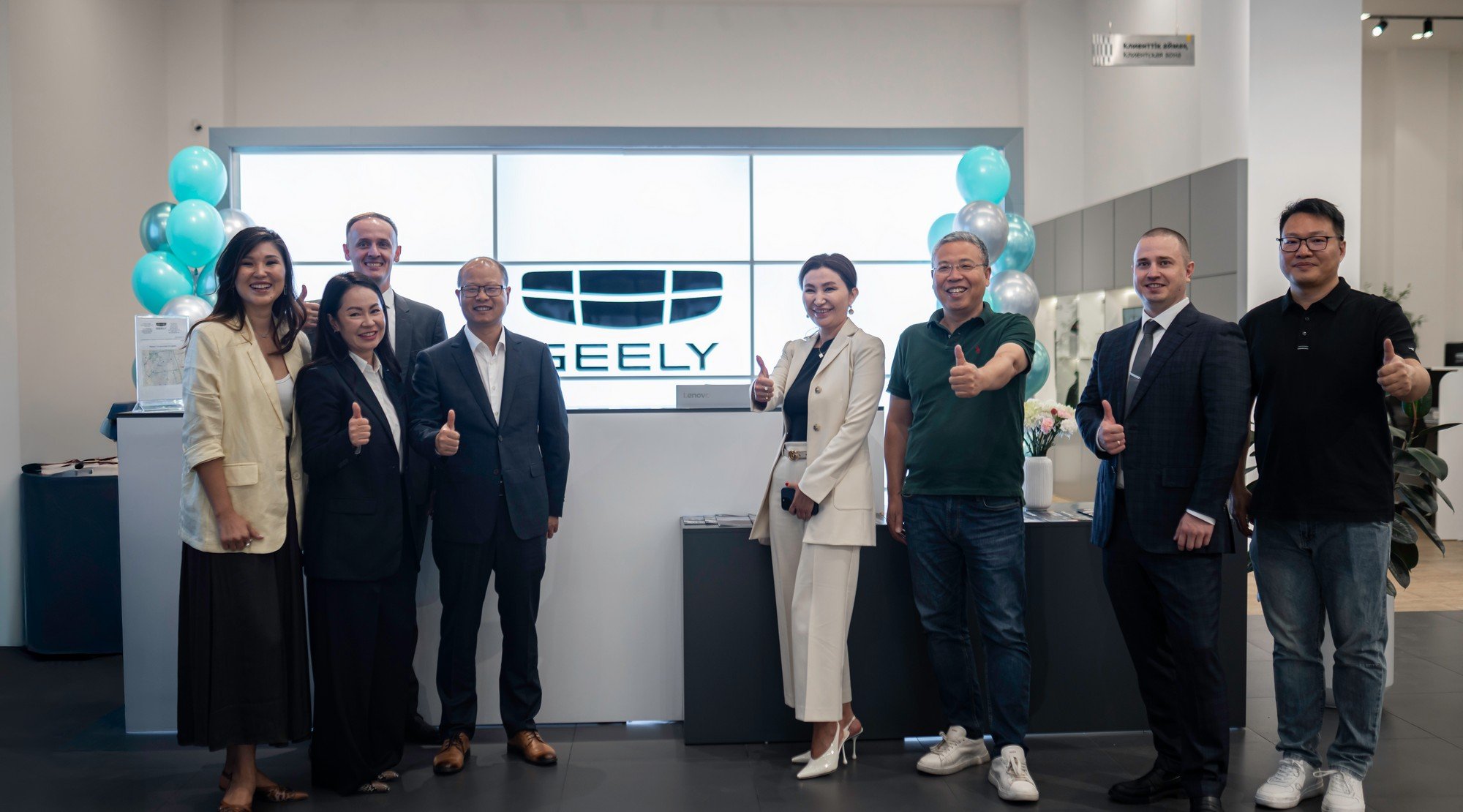 Geely Auto Group Vice President Pays Working Visit to Kazakhstan